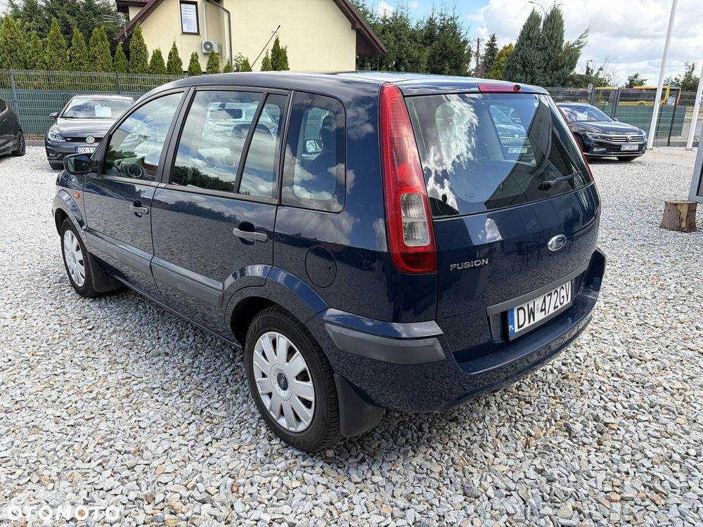Ford Fusion 1.4 Ambiente - 5
