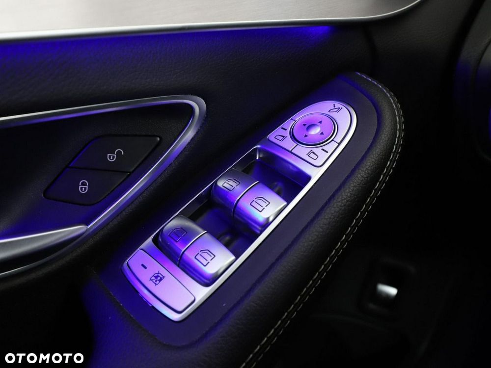 Mercedes-Benz Klasa C 200 d 9G-TRONIC Avantgarde - 37