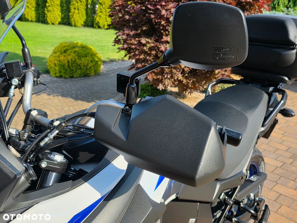 Suzuki DL - 11