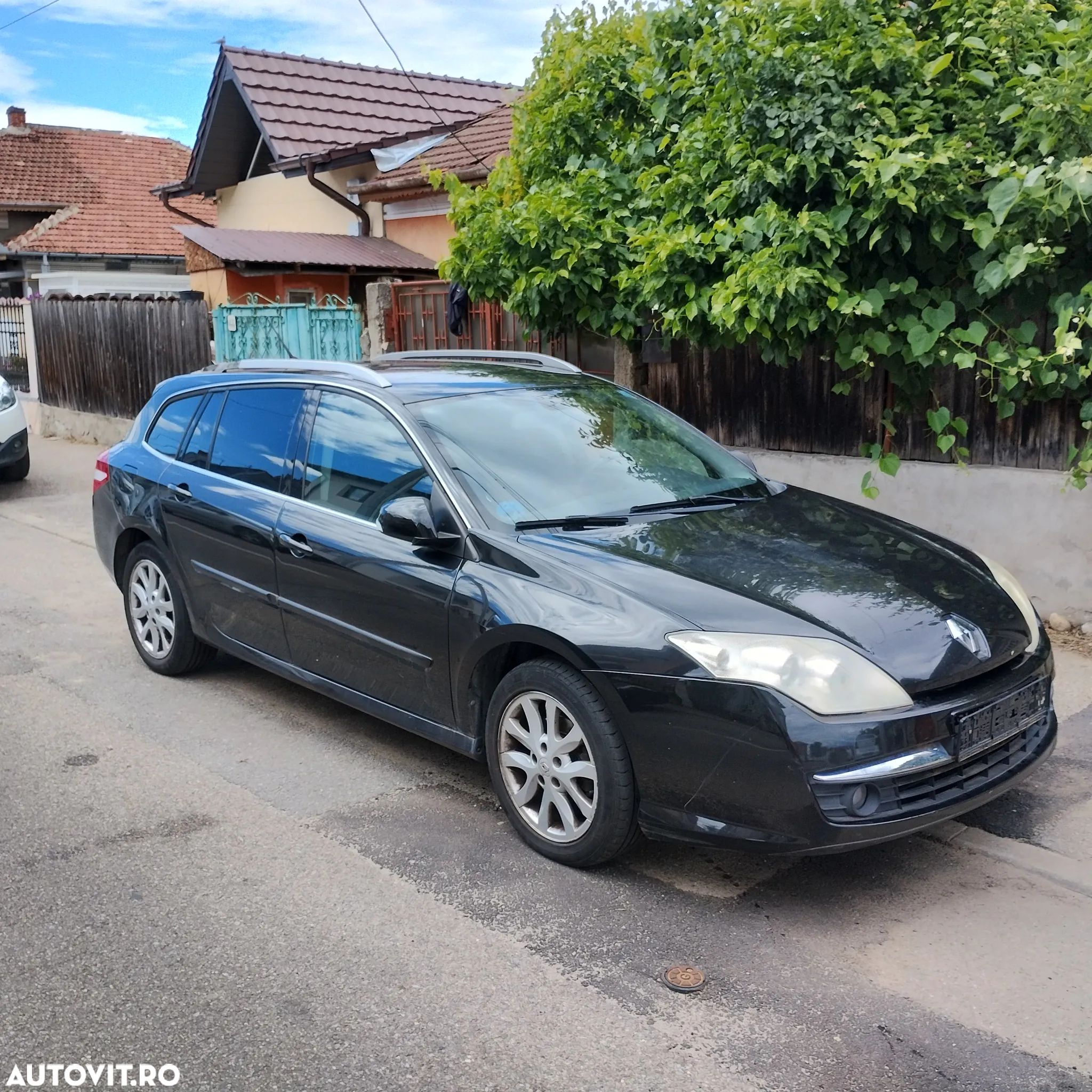 Renault Laguna - 1