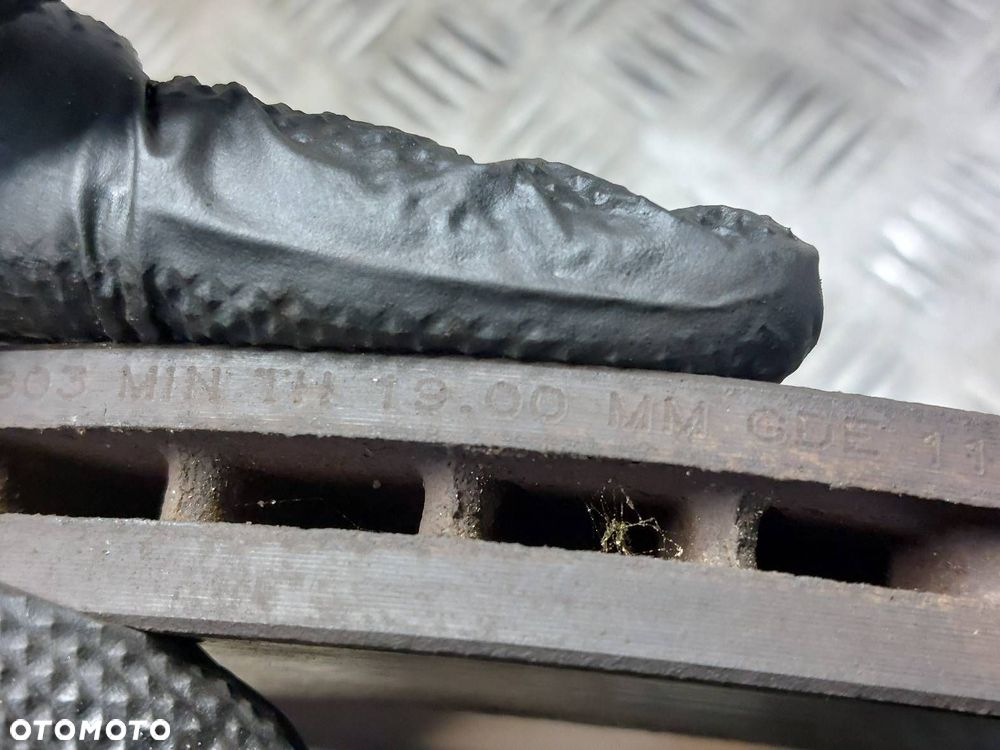 TARCZE HAMULCOWE PRZÓD + KLOCKI + ZACISKI SEAT LEON I 1.4 16V - 9