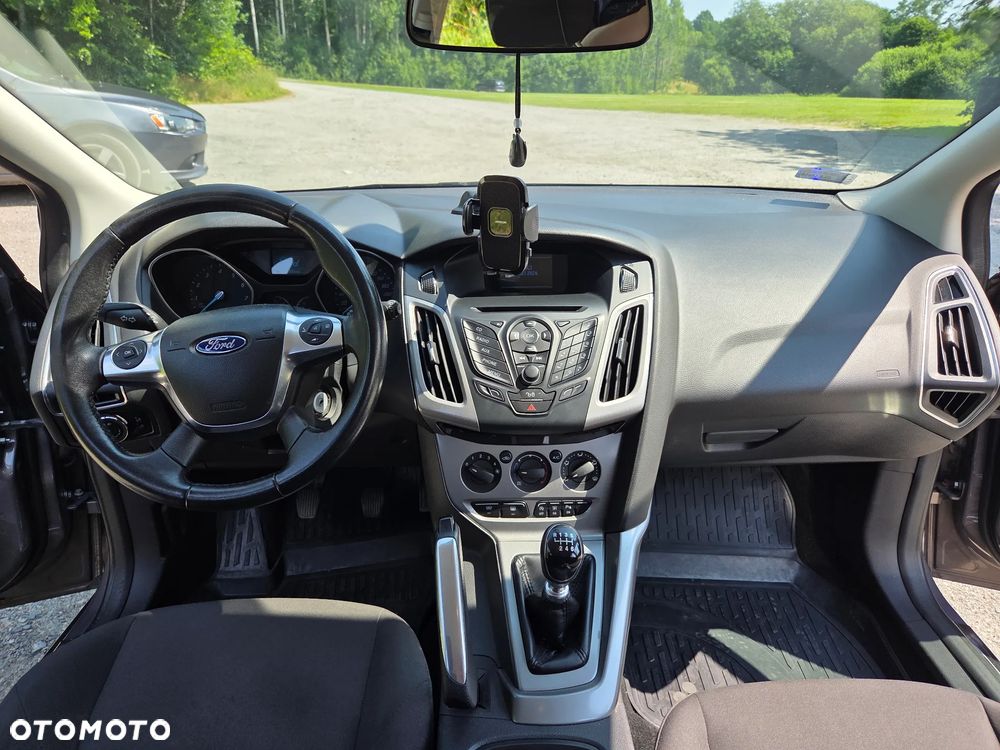 Ford Focus - 14