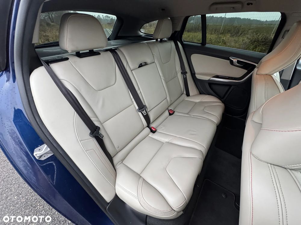 Volvo V60 D4 Geartronic Ocean Race - 13