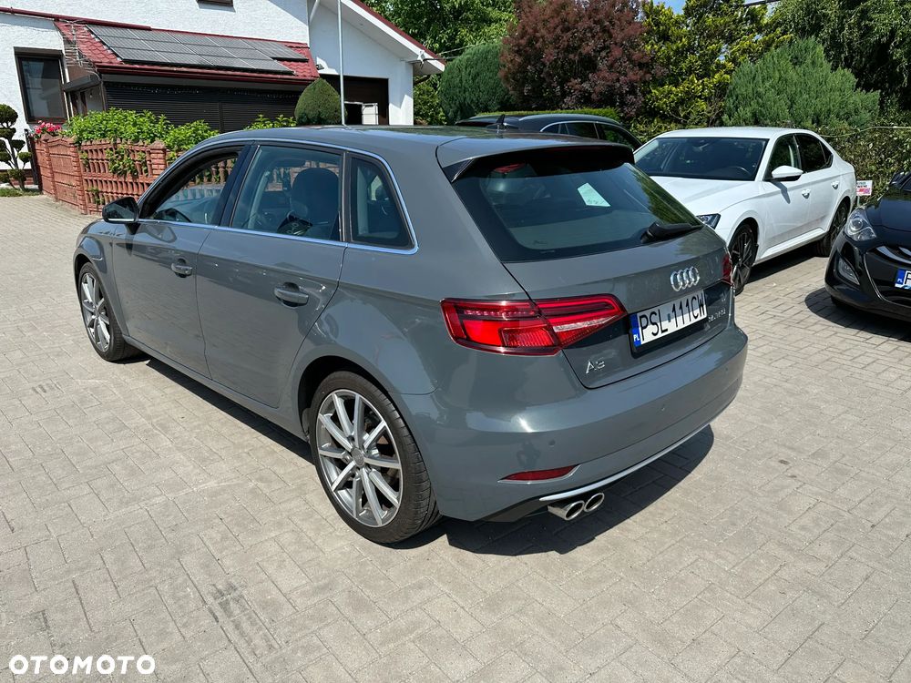 Audi A3 Sportback - 4