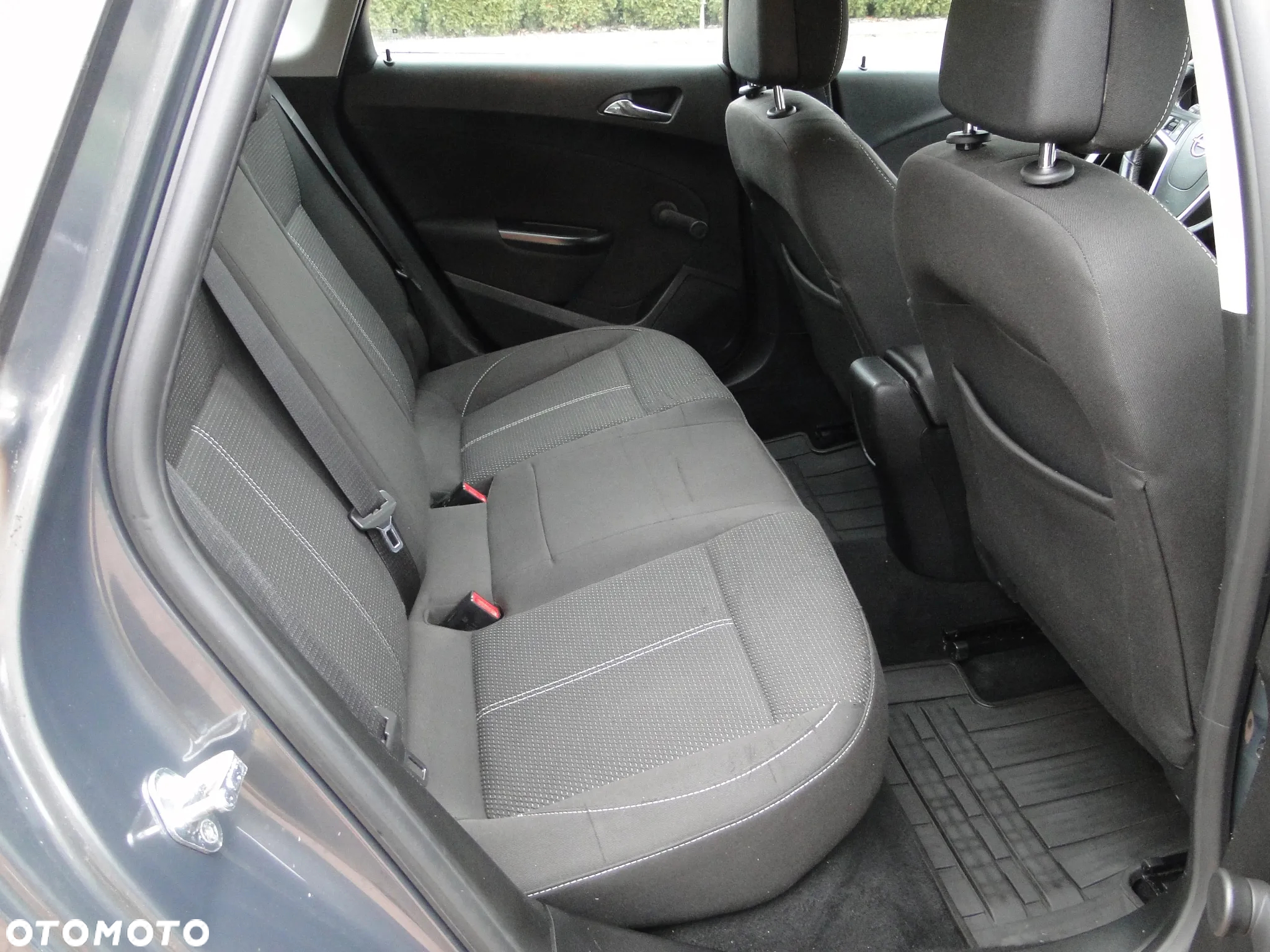 Opel Astra IV 1.7 CDTI Cosmo - 33
