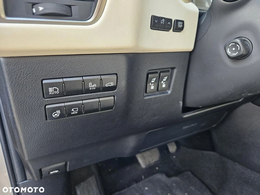 Lexus NX 300h Prestige AWD - 20