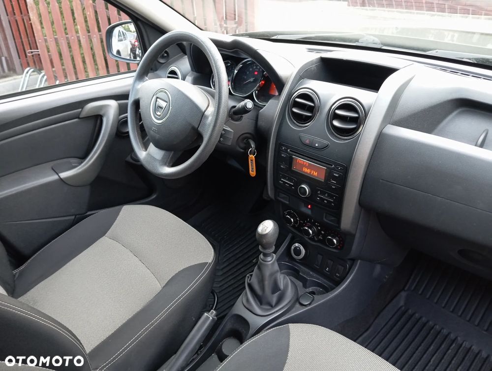 Dacia Duster 1.6 Laureate - 24