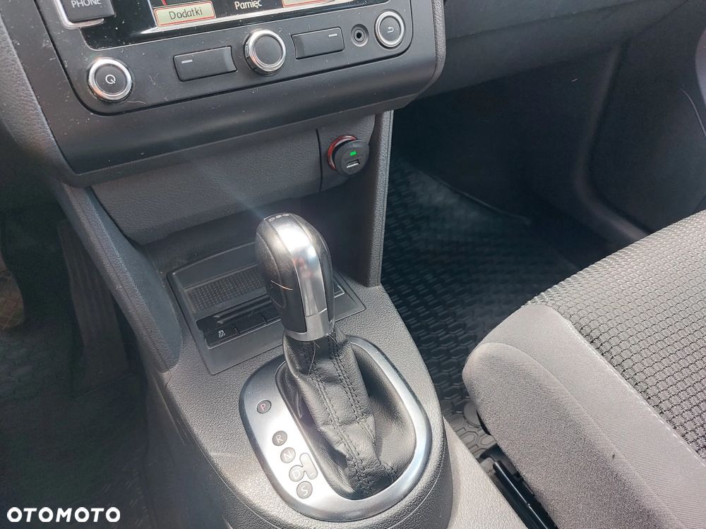 Volkswagen Touran 2.0 TDI DPF Comfortline DSG - 21