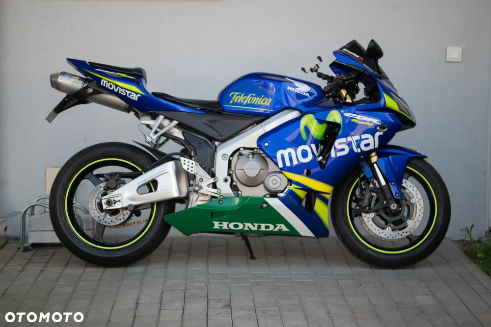 Honda CBR - 12