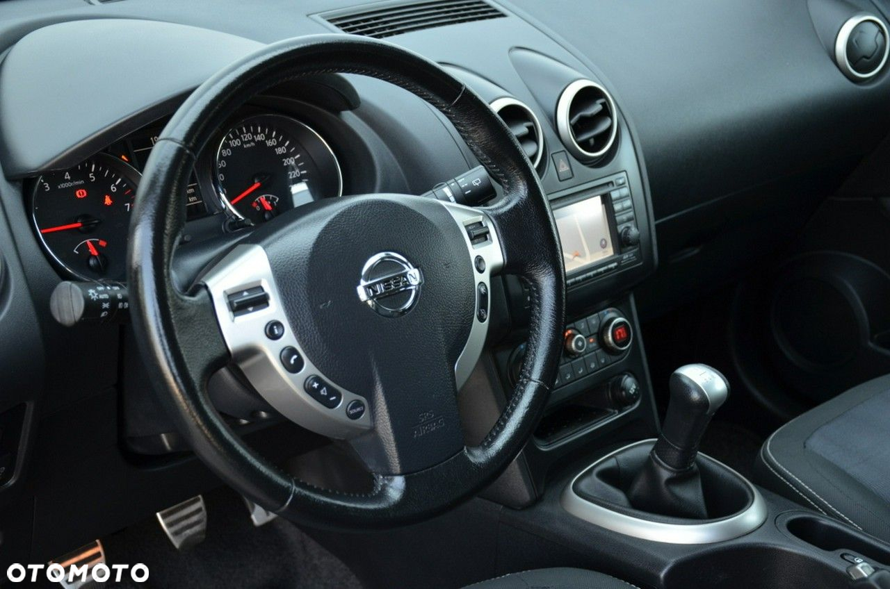 Nissan Qashqai - 23