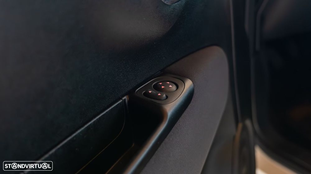 Fiat 500 1.0 Hybrid Lounge - 12