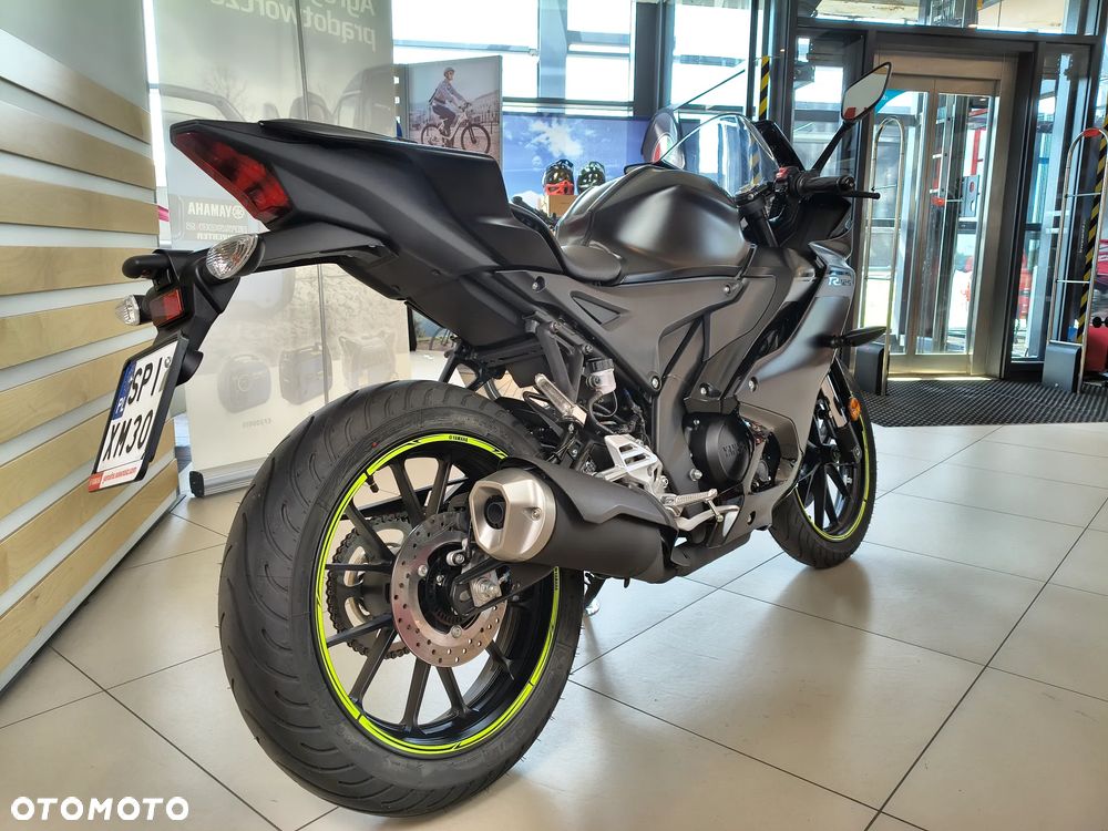 Yamaha R125 - 8