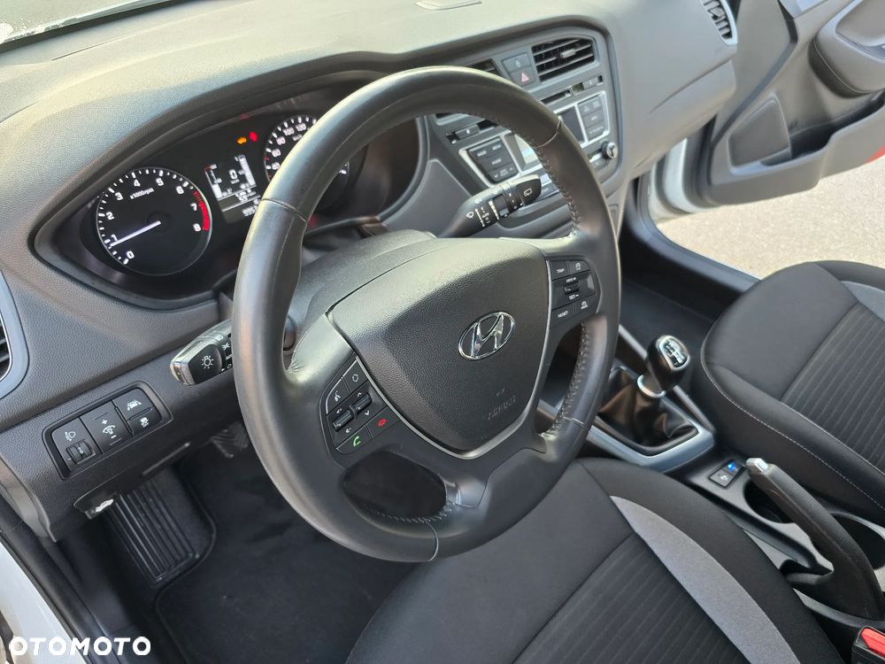 Hyundai i20 - 7