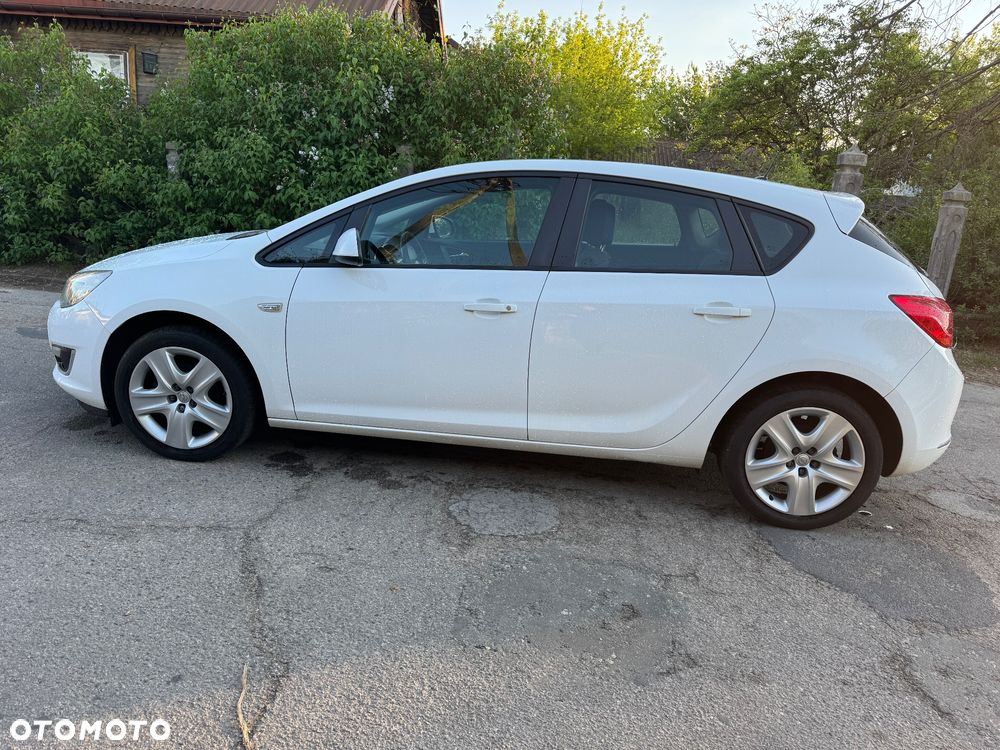 Opel Astra 1.4 Turbo ecoFLEX Start/Stop 150 Jahre - 8