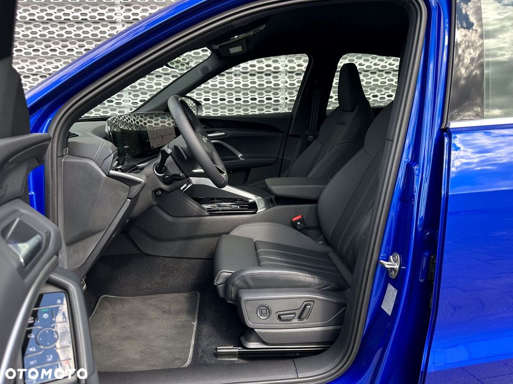 Audi Q5 Sportback - 22