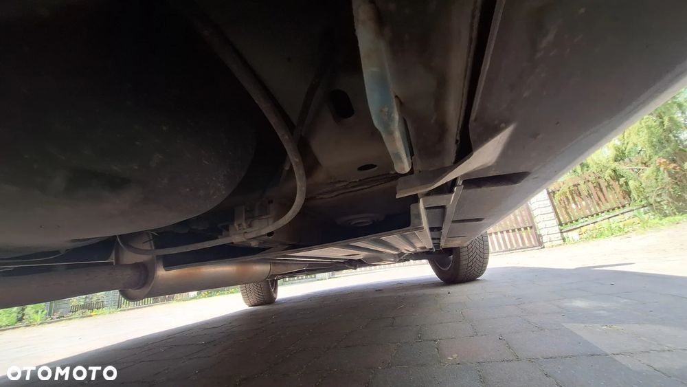 Suzuki Vitara 1.6 Premium 4WD - 23
