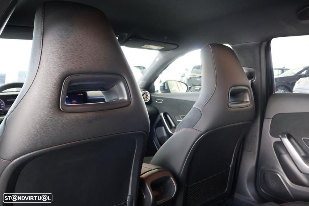 Mercedes-Benz A 250 e - 17