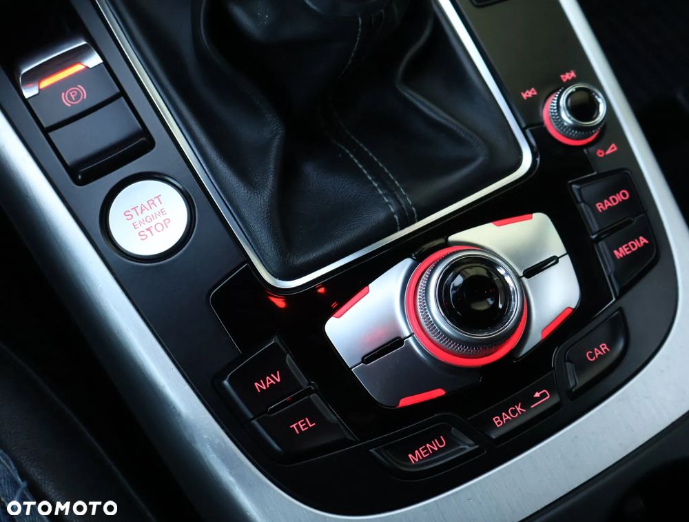 Audi A4 Avant - 22