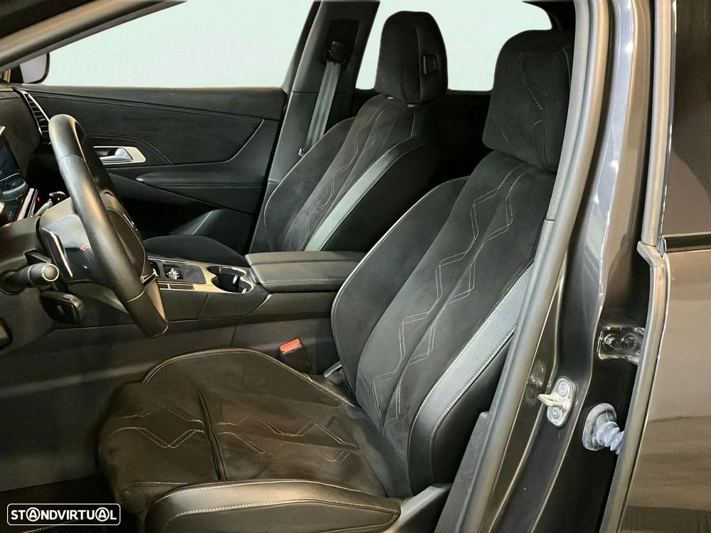 DS DS7 Crossback - 15