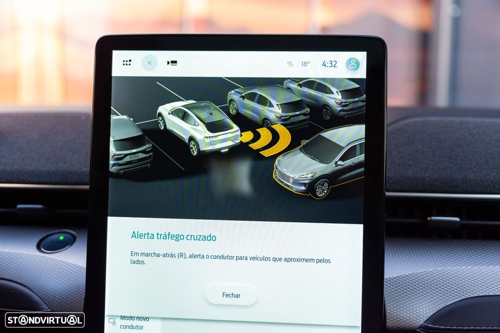 Ford Mustang Mach-E AWD PREMIUM - 21