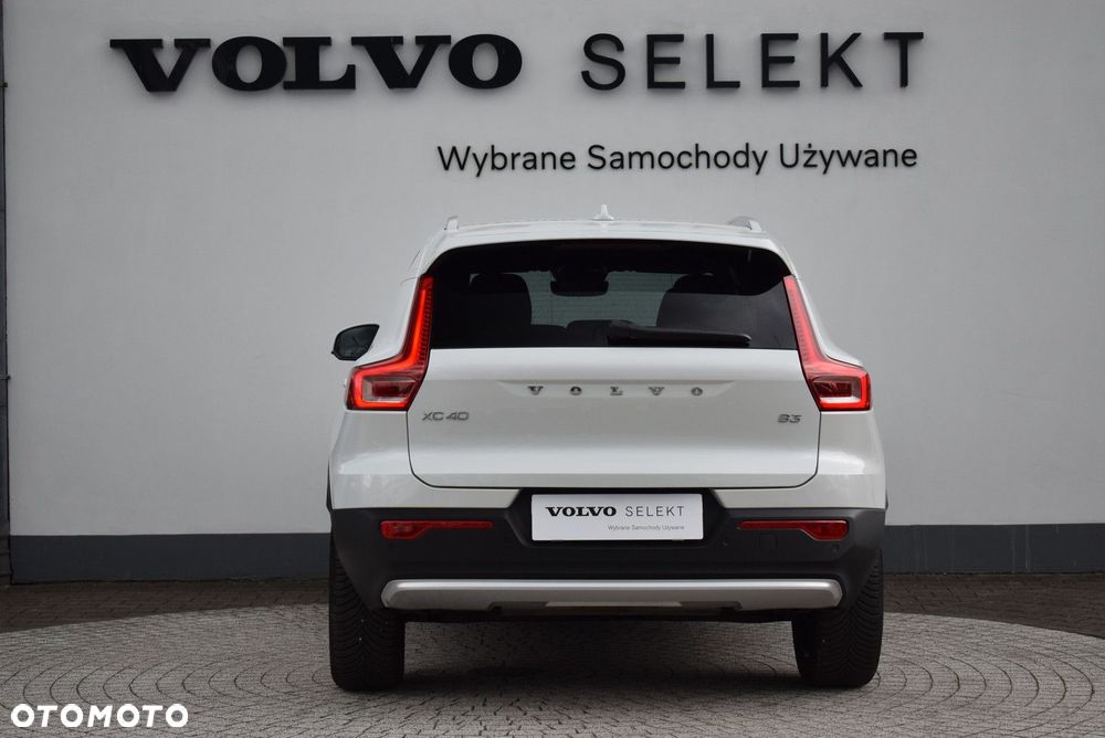 Volvo XC 40 - 5