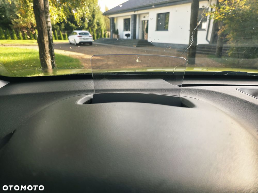 Hyundai Kona - 17