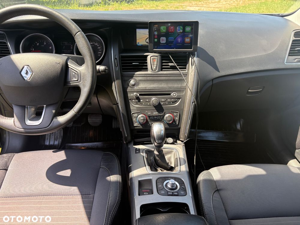 Renault Latitude 2.0 dCi Privilege - 14