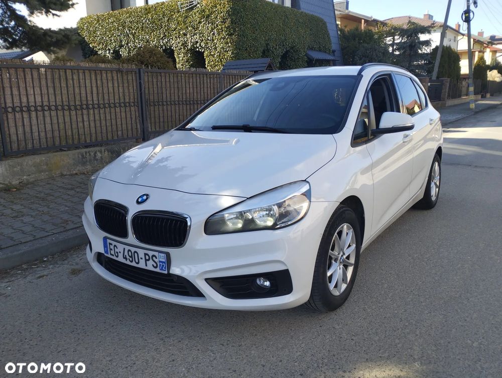 BMW Seria 2 216d - 1