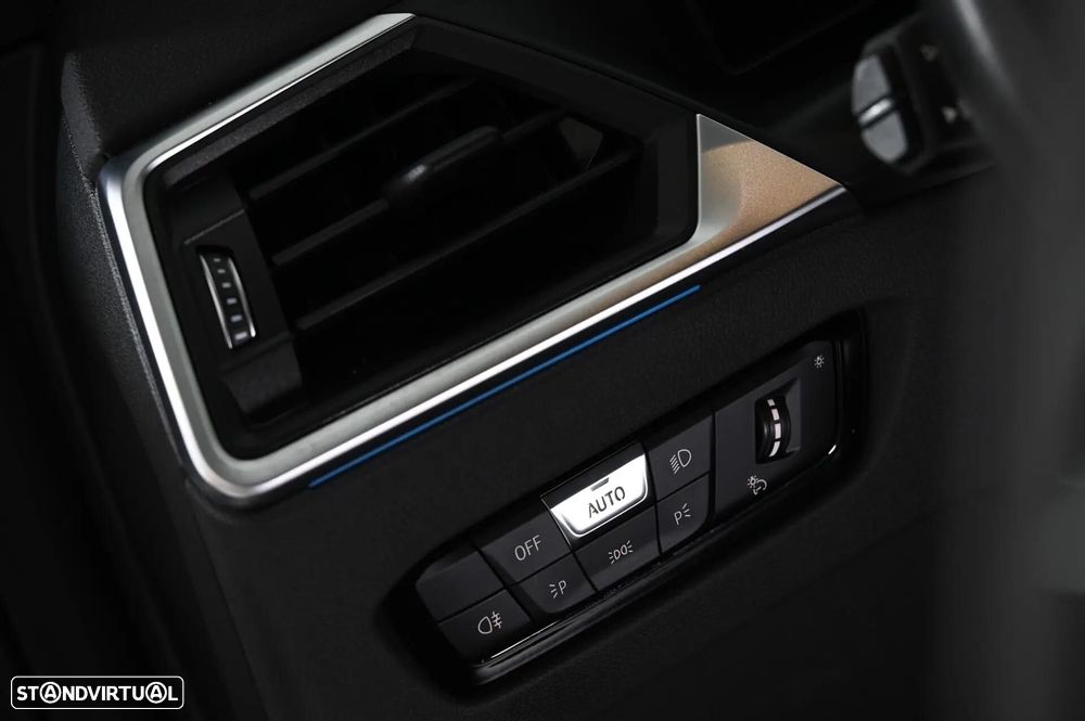 BMW i4 eDrive40 Pack Desportivo M - 30
