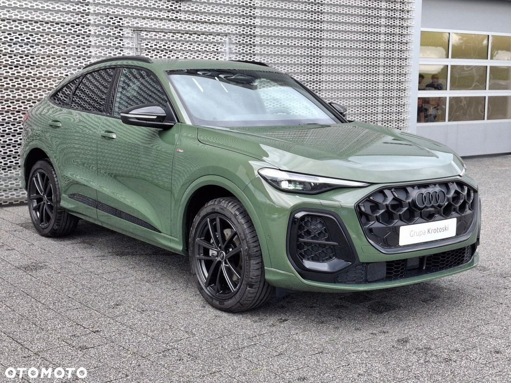 Audi Q5 Sportback - 4