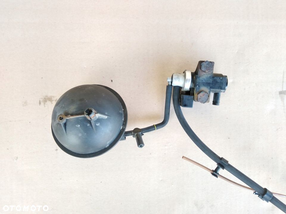 MERCEDES ZAWÓR PODCIŚNIENIA TURBO A0041539328 - 2