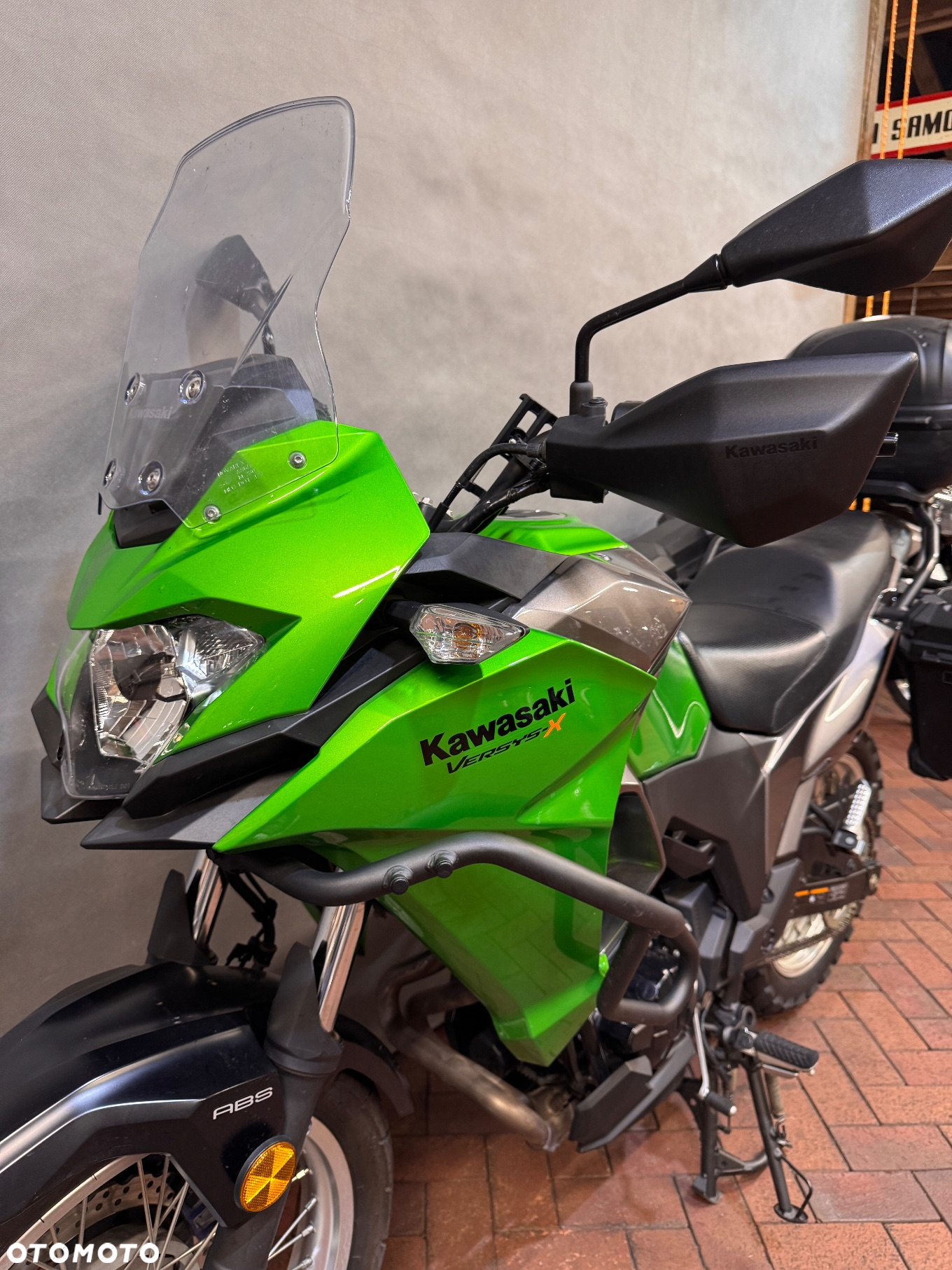 Kawasaki Versys-X 300 - 8