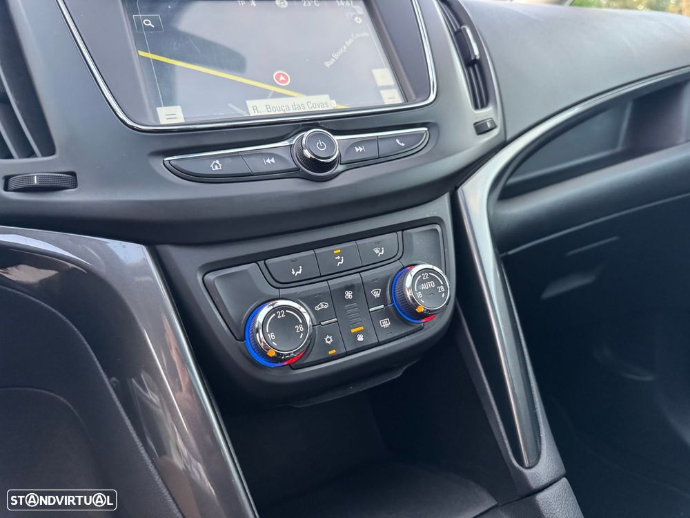 Opel Zafira 1.6 CDTi Dynamic S/S - 18
