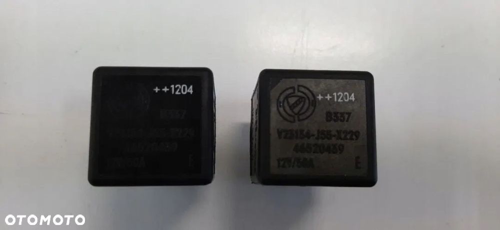 PRZEKAŹNIK FIAT GRAND PUNTO EVO46520439 12r 4PIN - 1