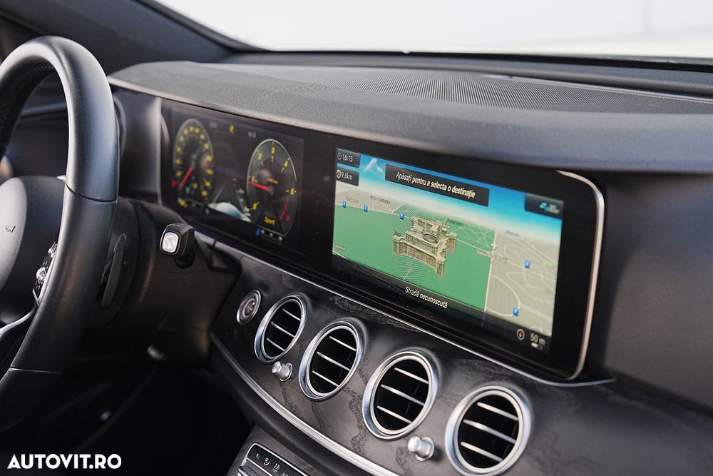 Mercedes-Benz E 220 d 9G-TRONIC AMG Line - 31