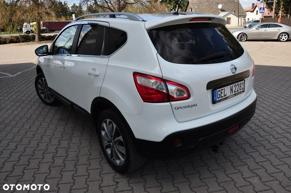 Nissan Qashqai - 24