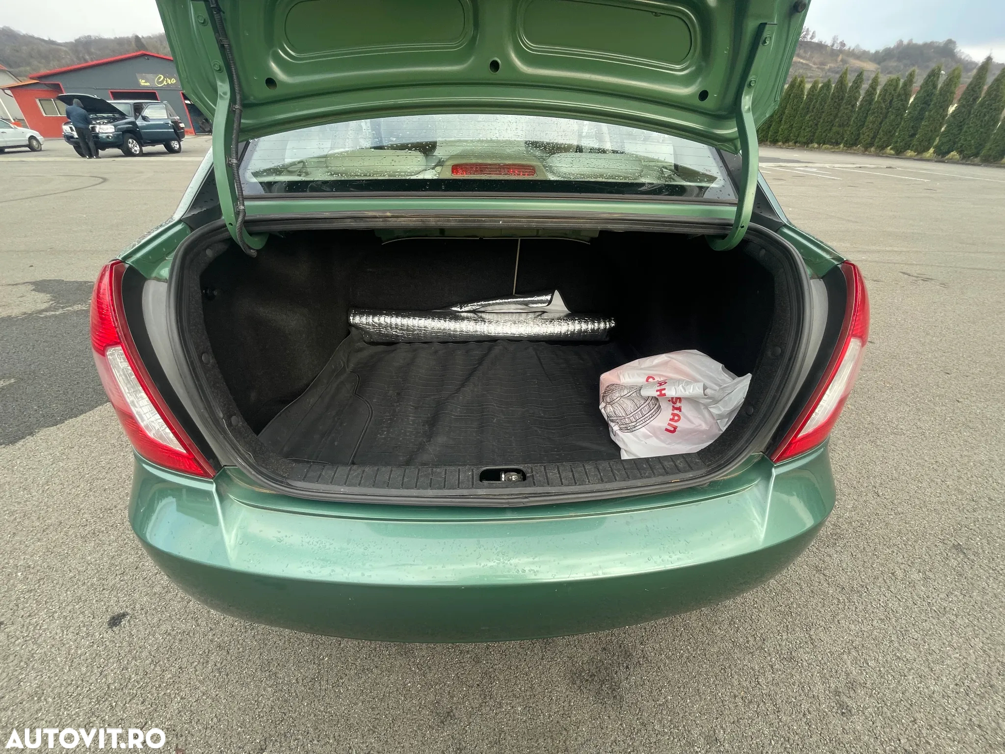 Hyundai Accent MC 1.4 DOHC GL STD - 8