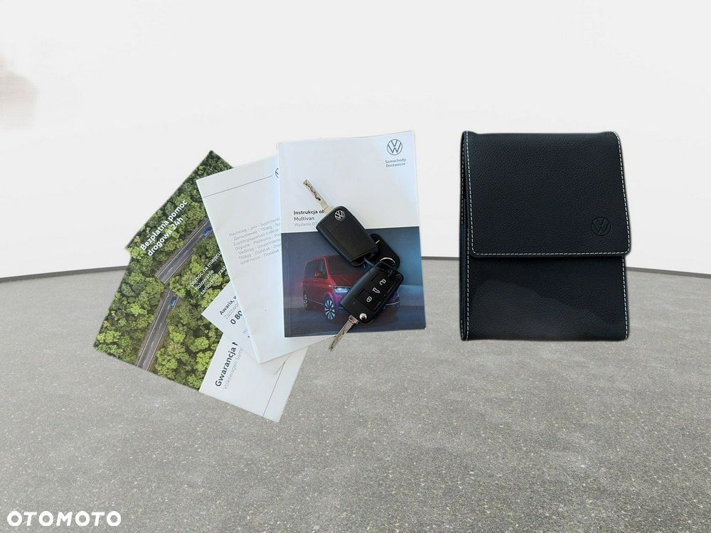 Volkswagen Multivan - 32