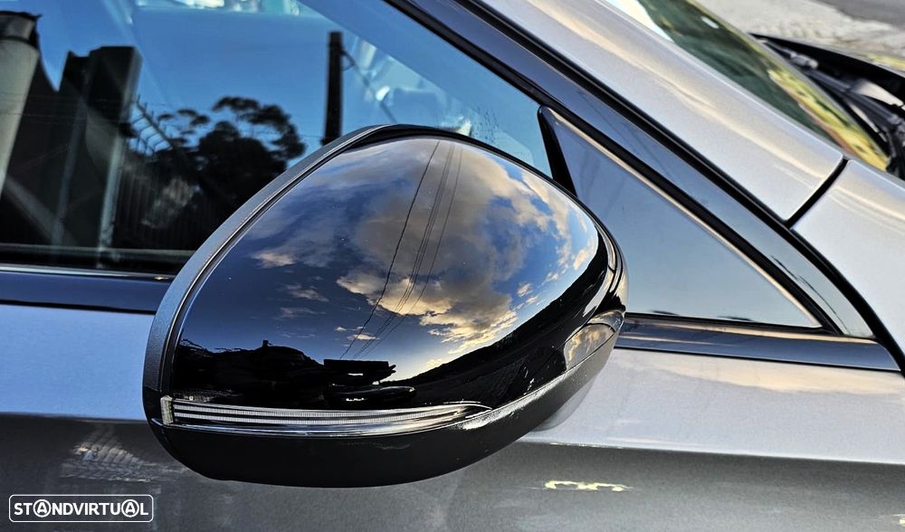 Mercedes-Benz A 250 e 8G-DCT AMG Line - 26