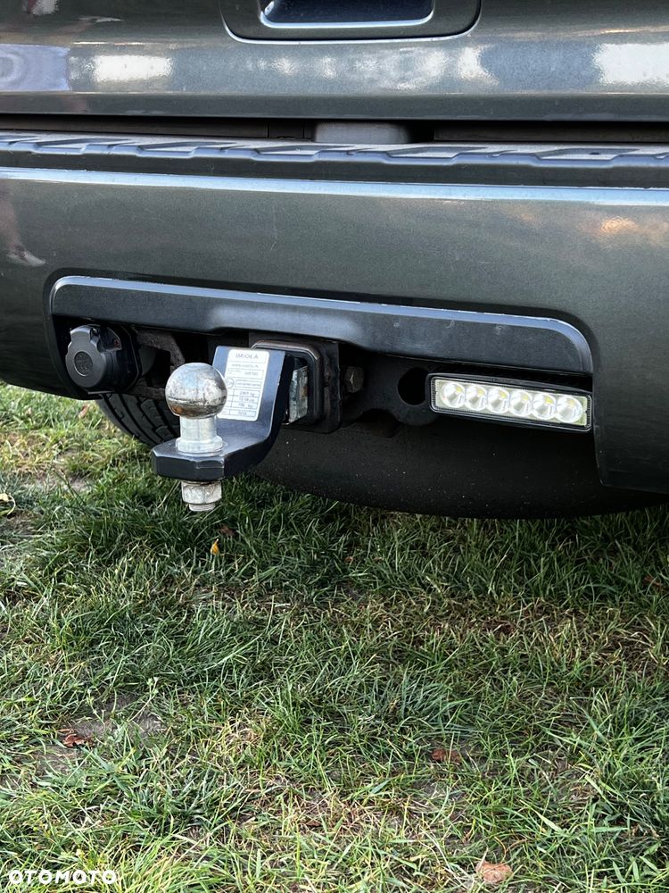 Toyota Sequoia - 28