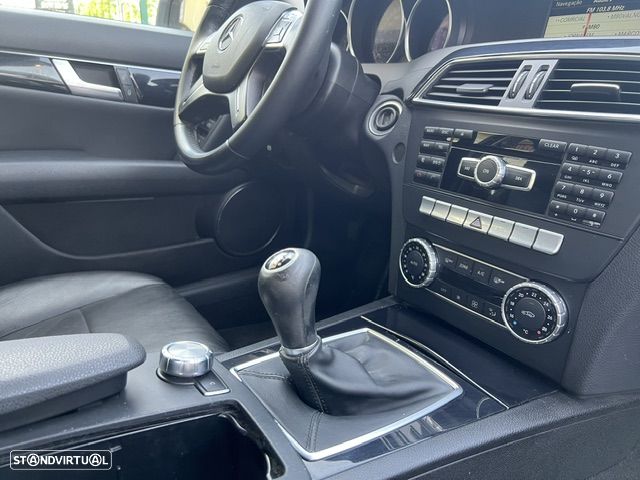 Mercedes-Benz C 200 CDi Avantgarde BE - 14