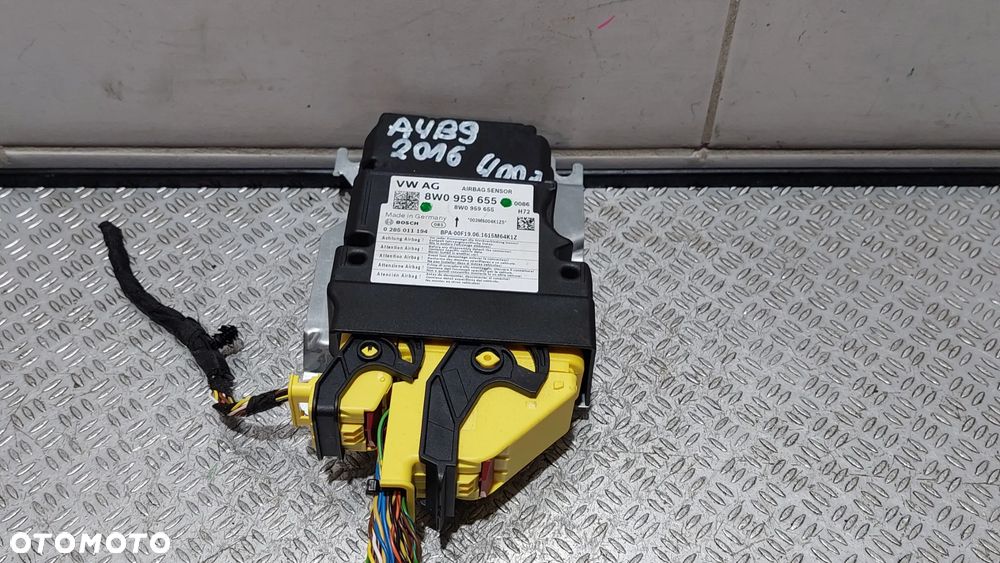 MODUŁ SENSOR AIR BAG PO WYPADKU AUDI A4 B9 R2016 NR 8W0959655 - 1