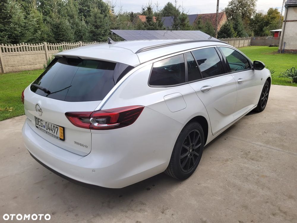Opel Insignia - 2