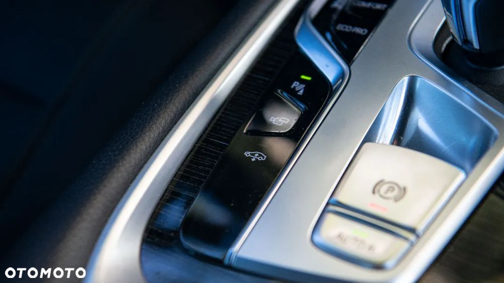 BMW Seria 7 730d xDrive sport - 21