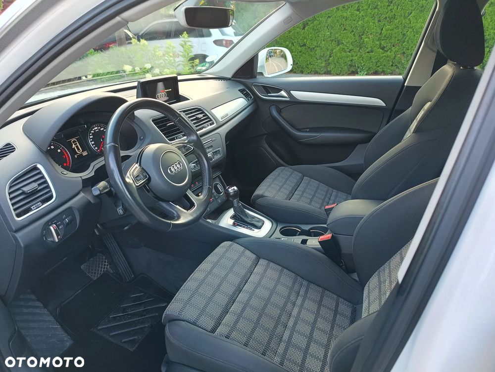 Audi Q3 2.0 TFSI Quattro S tronic - 23