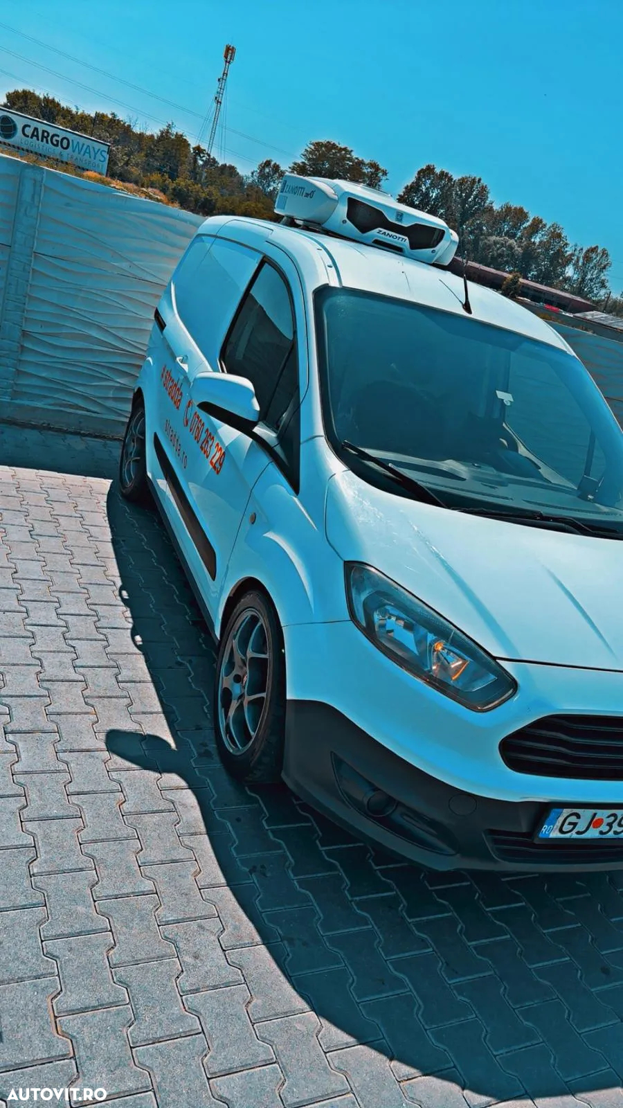 Ford Transit Courier 1.5 TDCi L1 Kombi Commercial Ambiente - 5