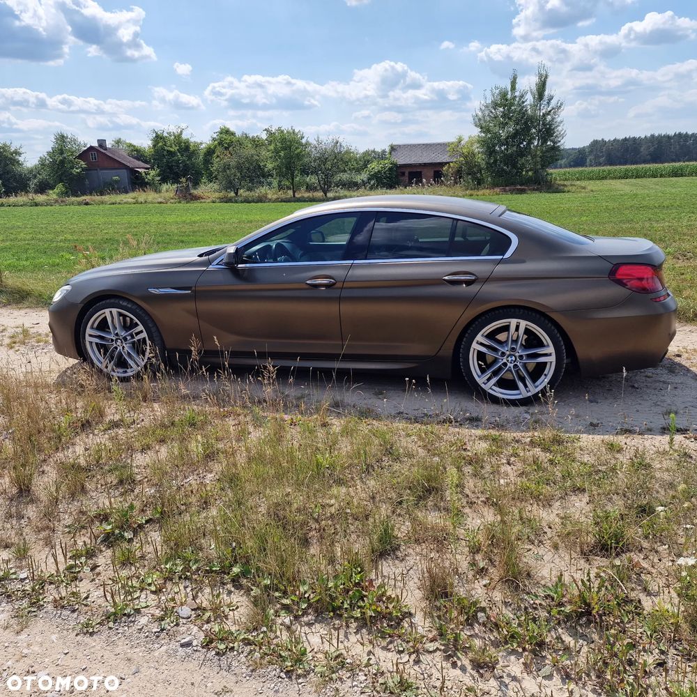 BMW Seria 6 650i xDrive - 7