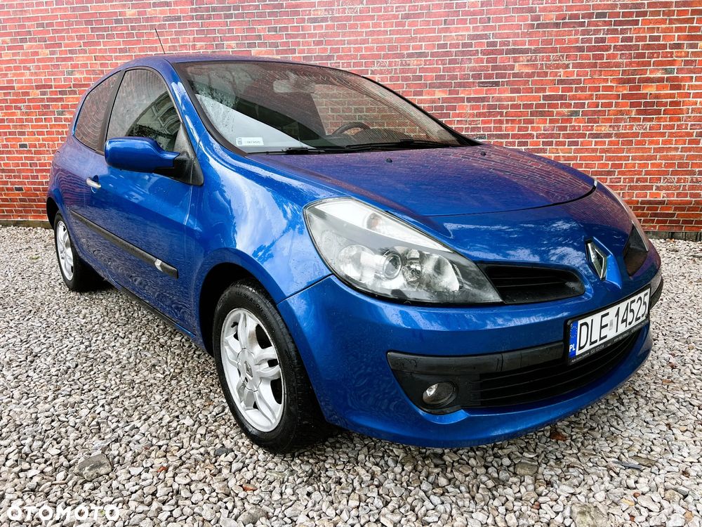 Renault Clio - 3