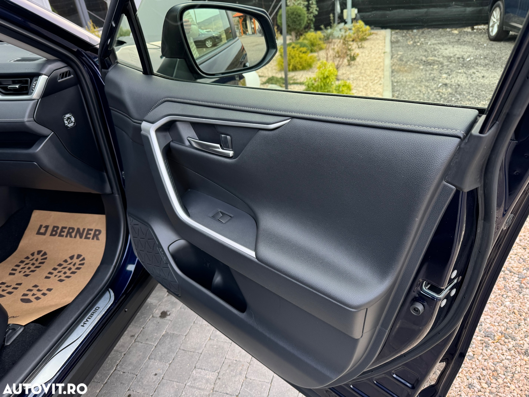 Toyota RAV4 2.5 4x4 Hybrid Comfort - 26