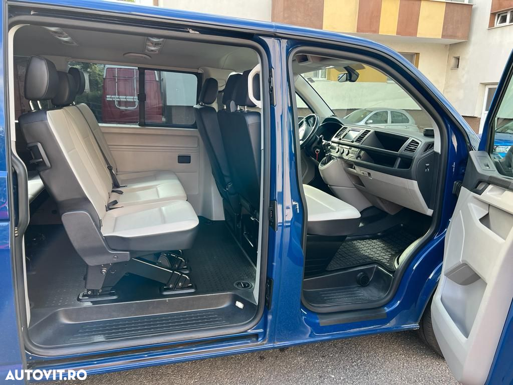 Volkswagen Caravelle - 6